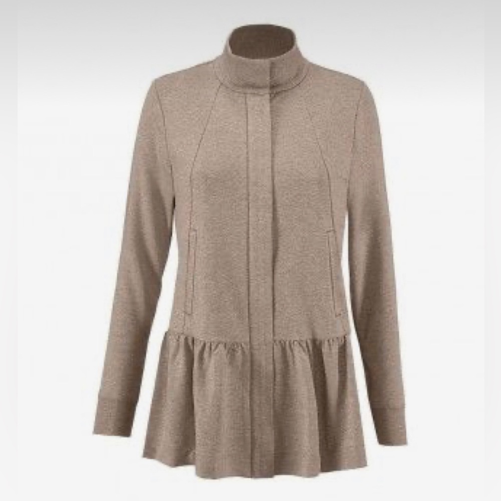 CAbi Weekend Topper
